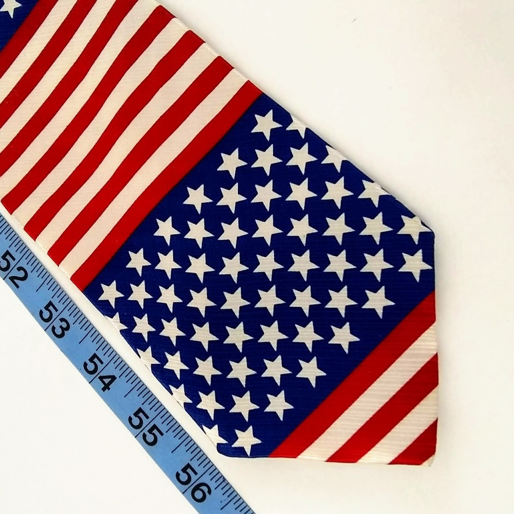 American Tradition Men's Red White Blue Flag Tie - Picture 4 of 6